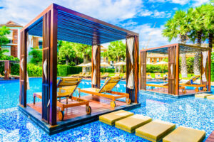 FINTOUCH DECOR - Exterior Decorations