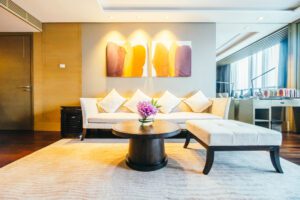 FINTOUCH DECOR - Modern-hotel-room