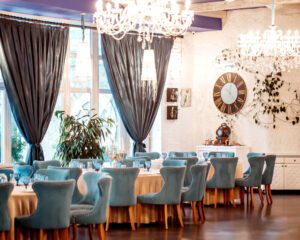 FINTOUCH DECOR